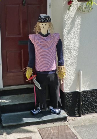 scarecrow98piltonstreet.jpg